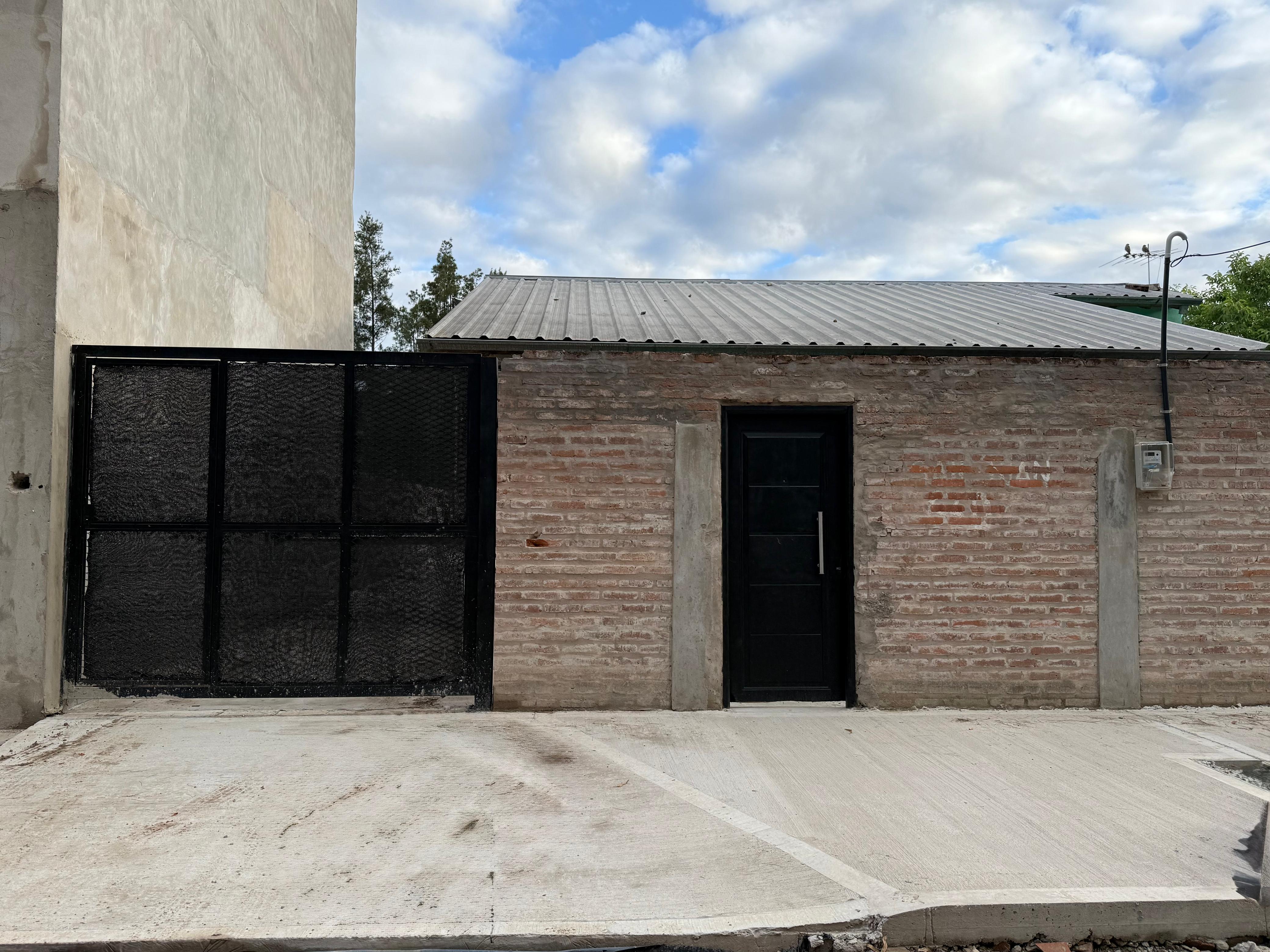 Entrada principal de 3JEzeizaParking